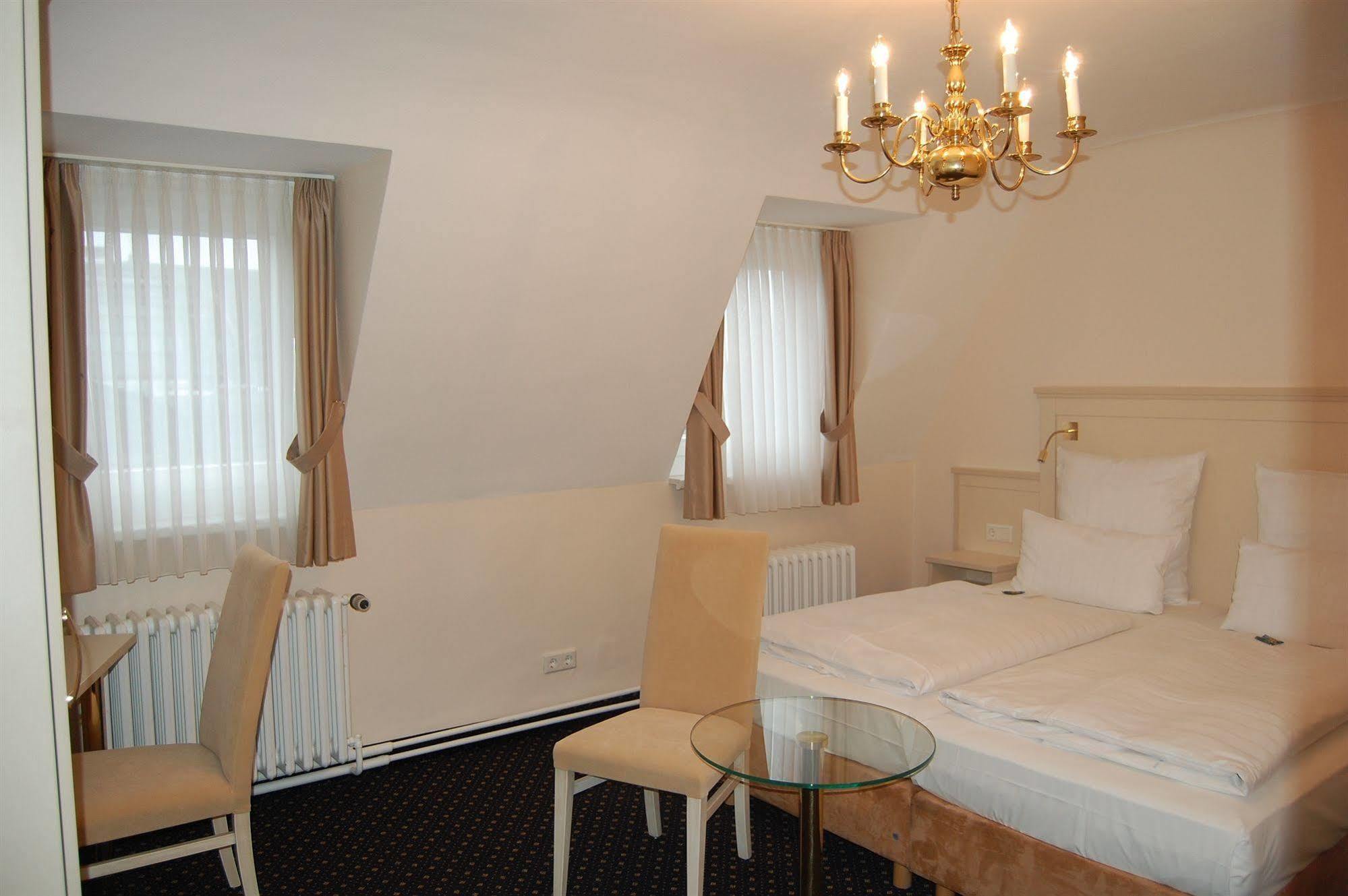 Hotel Fuerst Bismarck Hamburg Eksteriør bilde