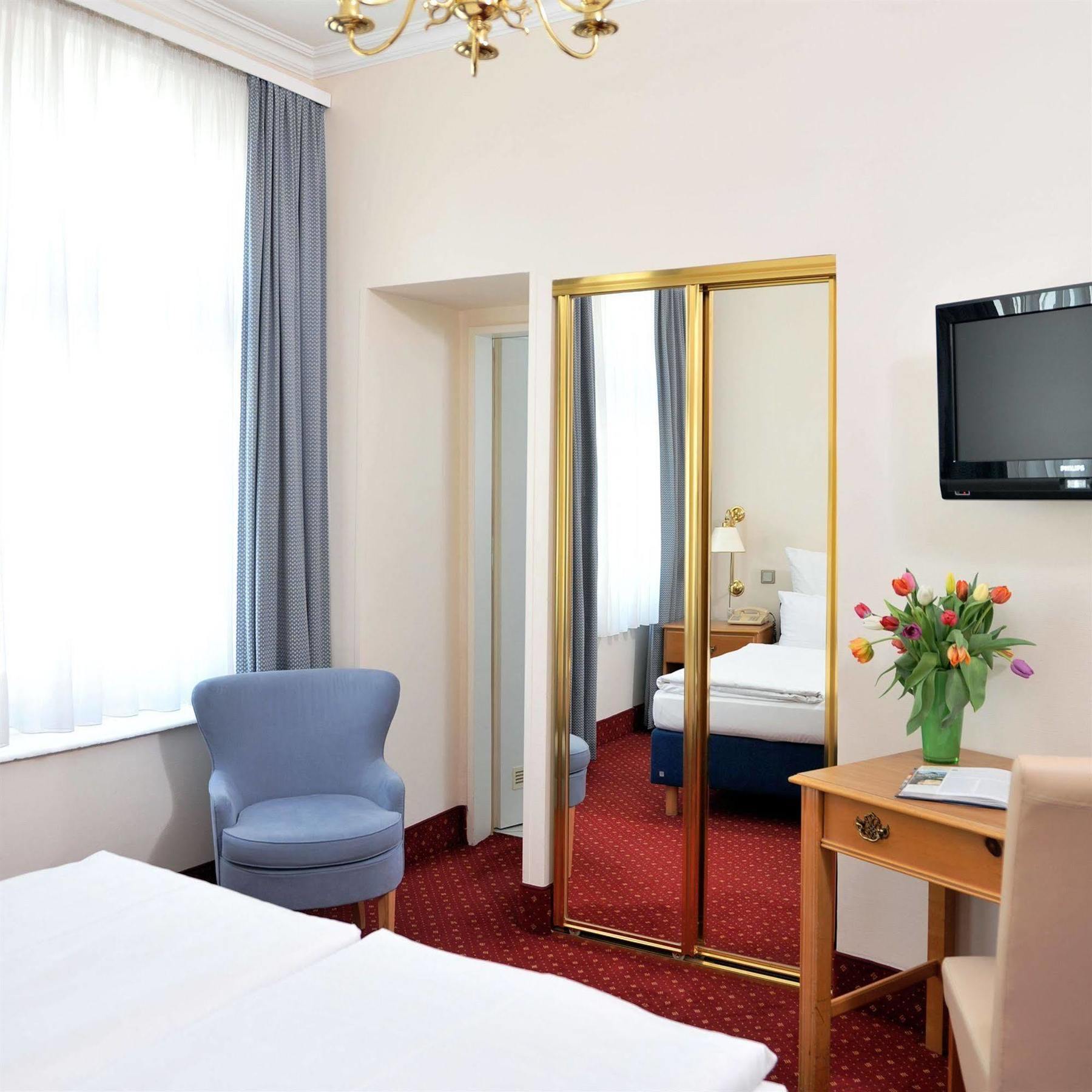 Hotel Fuerst Bismarck Hamburg Eksteriør bilde